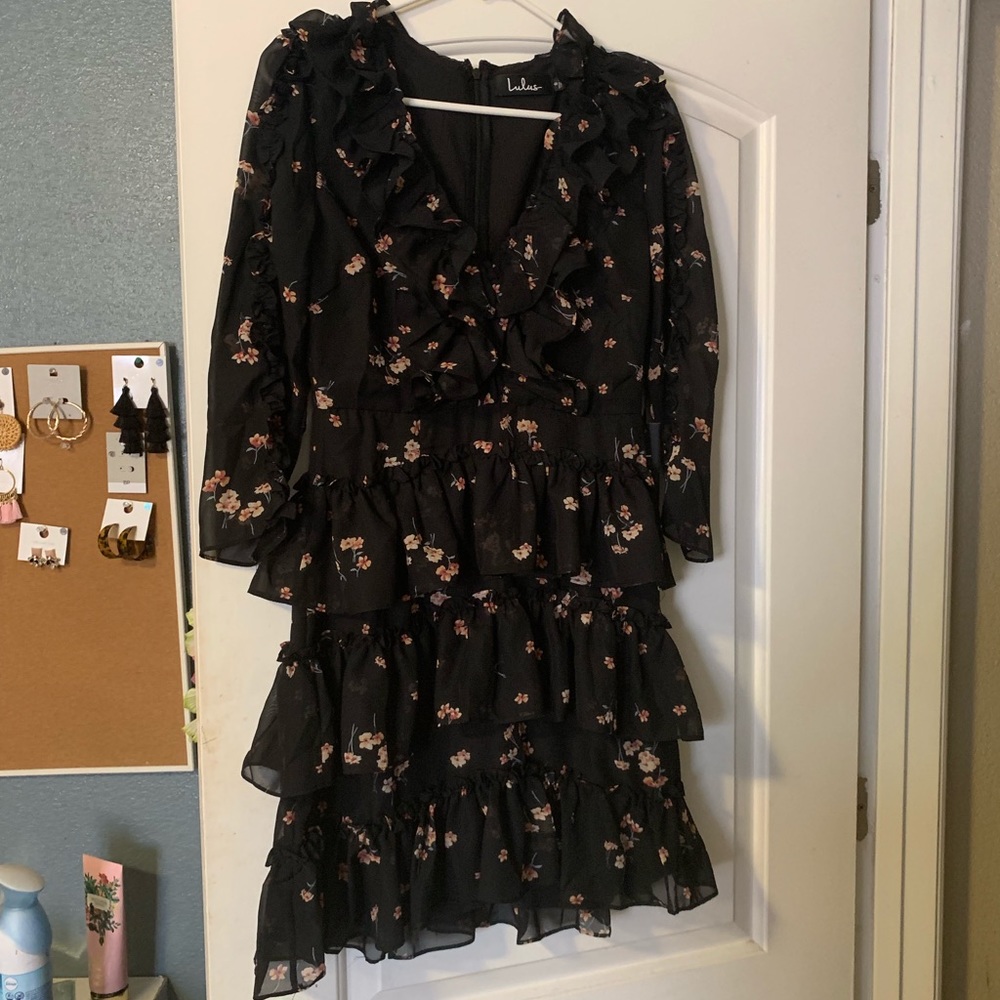 Black floral print ruédalo shirt